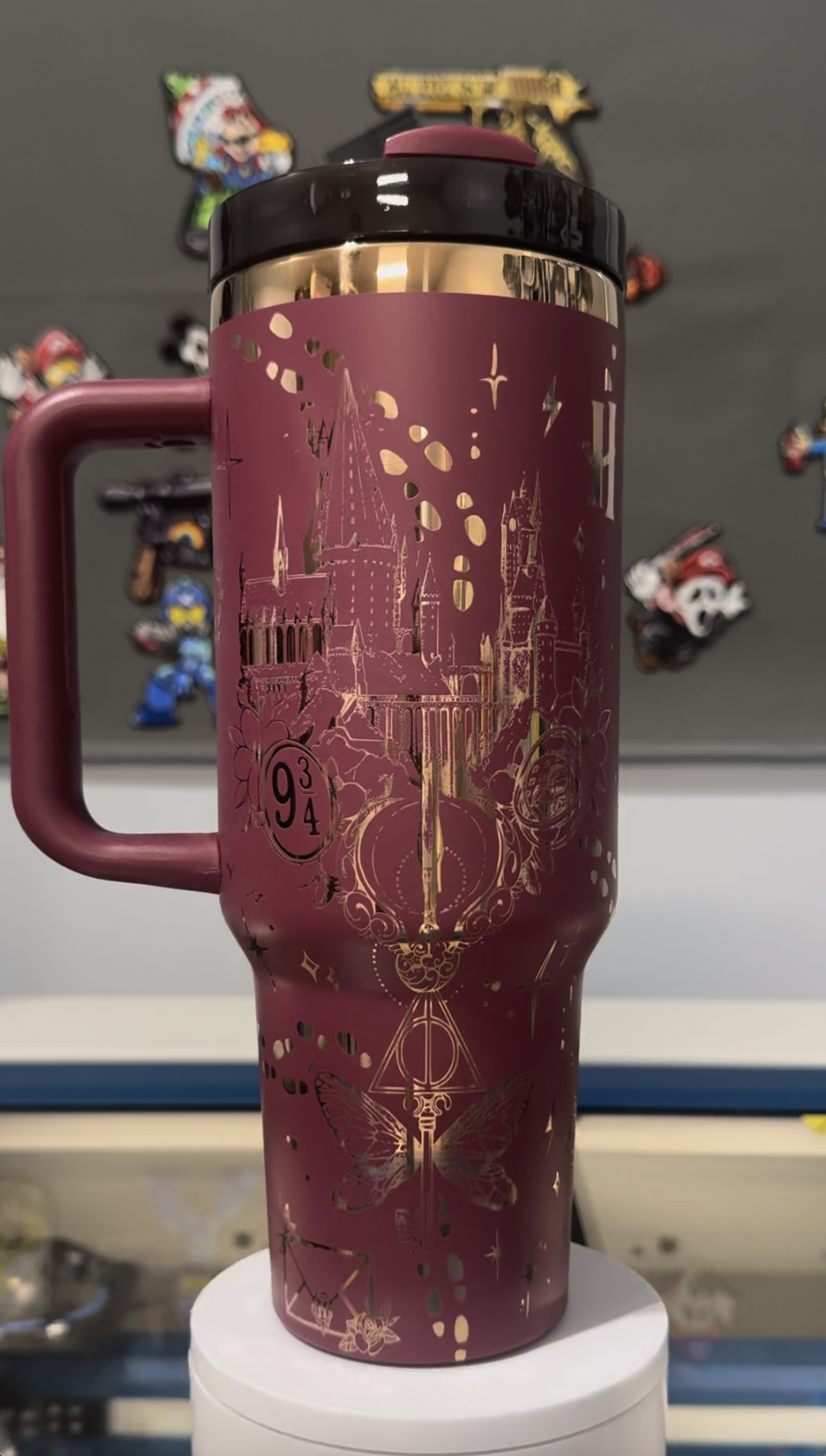 Wizard warp 40 Oz Tumbler - Maroon
