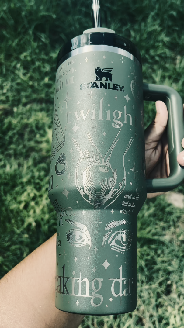 Stanley x Twilight theme Engraved  40 oz Tumbler