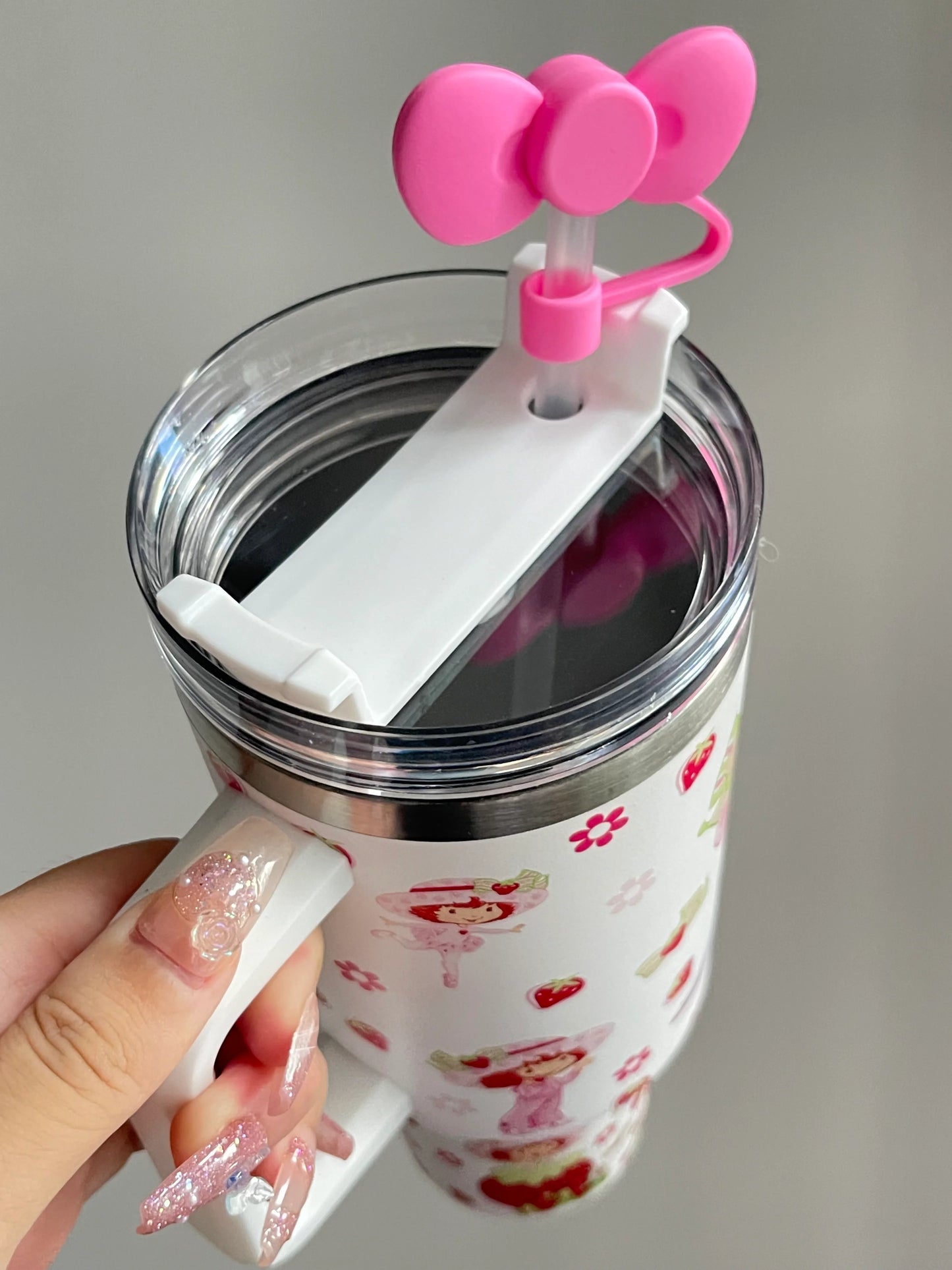 Strawberry Shortcake Storytime 40 Oz Tumbler