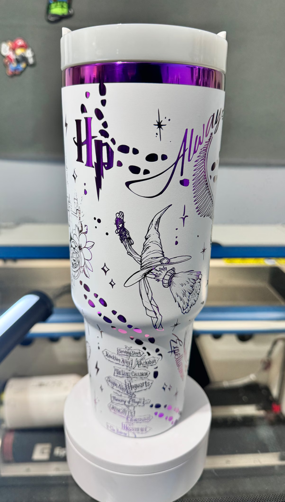 Wizard warp 40 Oz Tumbler